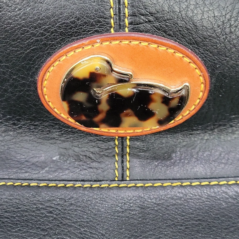 Euc Dooney & Burke Leather Tote Shoulder Bag Tortoise Duck Emblem Black Brown - Picture 2 of 10